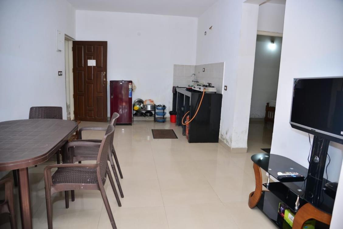 Cliff Heaven 2 Bhk Ac Apartment Orlim Exteriér fotografie